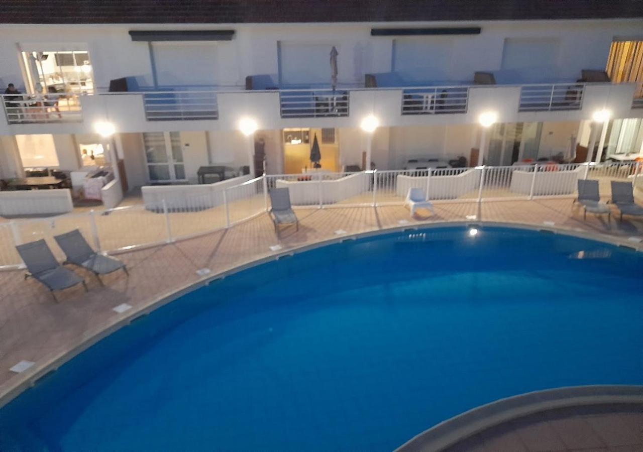 Resid'Azur Appartement T2-Pmr- Piscine Privee Saint-Jean-de-Monts Dış mekan fotoğraf